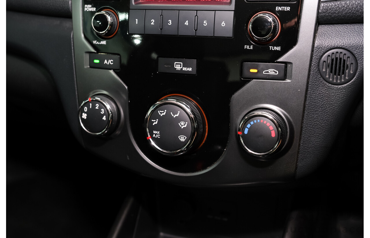 05/2012 Kia Cerato KOUP Si (FWD) TD MY12 2D Coupe Silver 2.0L