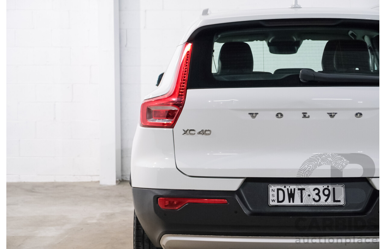 07/2018 Volvo XC40 T4 Momentum 536 MY19 4d Wagon White Turbo 2.0L