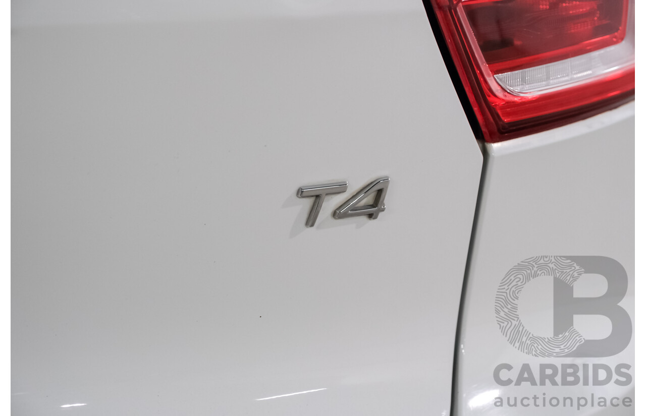 07/2018 Volvo XC40 T4 Momentum 536 MY19 4d Wagon White Turbo 2.0L