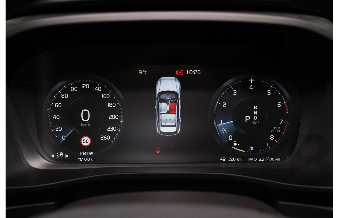 07/2018 Volvo XC40 T4 Momentum 536 MY19 4d Wagon White Turbo 2.0L