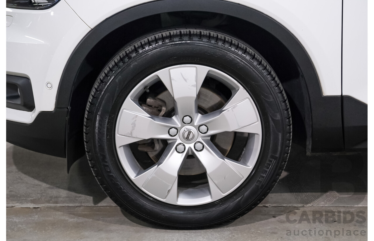 07/2018 Volvo XC40 T4 Momentum 536 MY19 4d Wagon White Turbo 2.0L