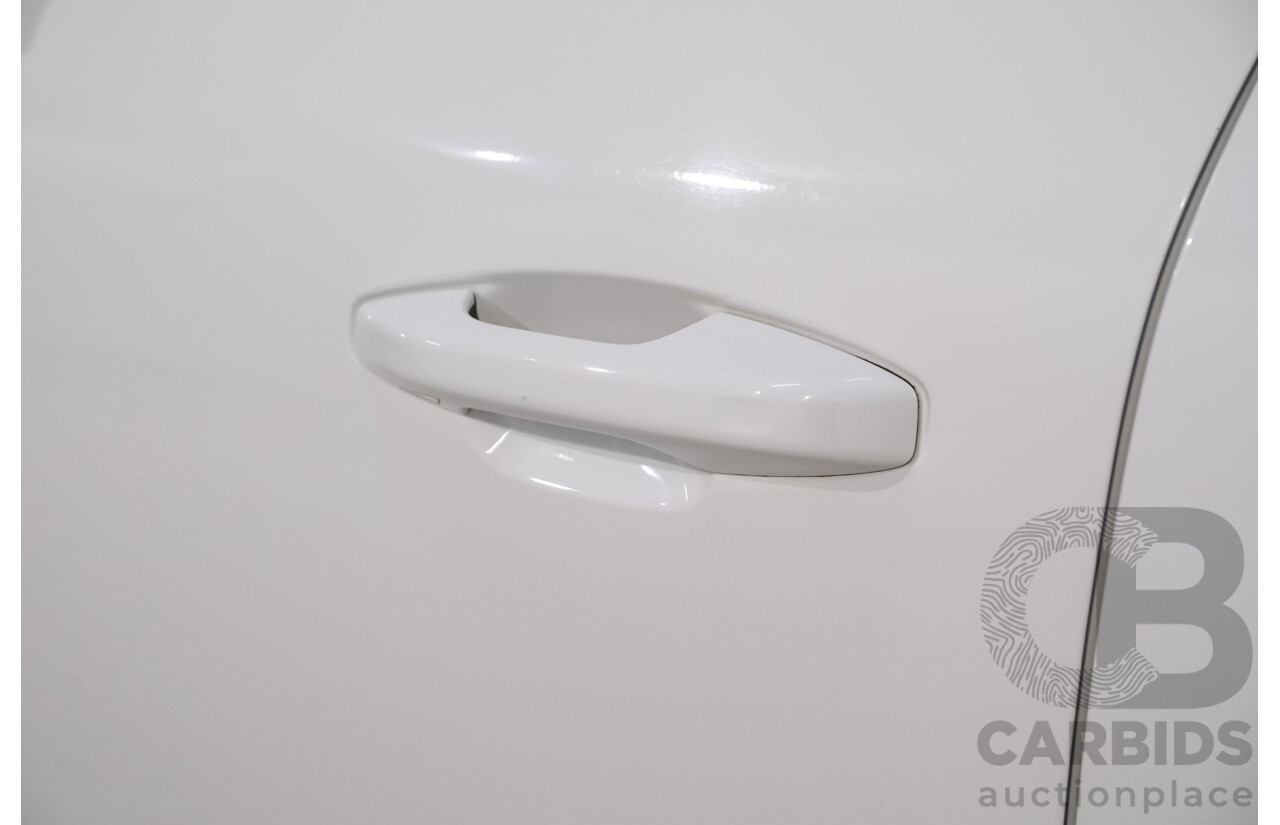 07/2018 Volvo XC40 T4 Momentum 536 MY19 4d Wagon White Turbo 2.0L