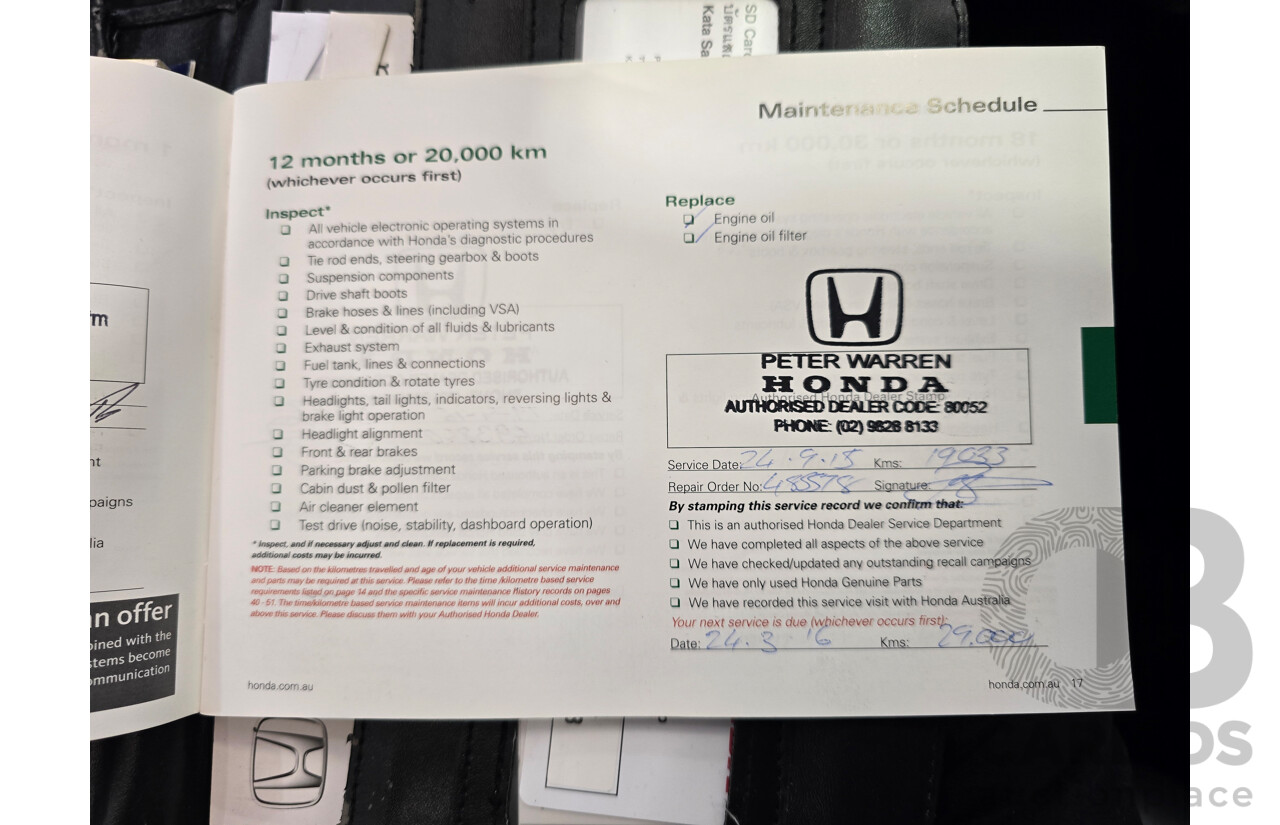 2/2014 Honda Civic Vti-S FK MY14 5d Hatchback Alabaster Silver 1.8L