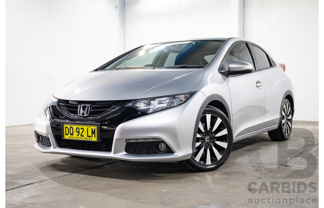 2/2014 Honda Civic Vti-S FK MY14 5d Hatchback Alabaster Silver 1.8L