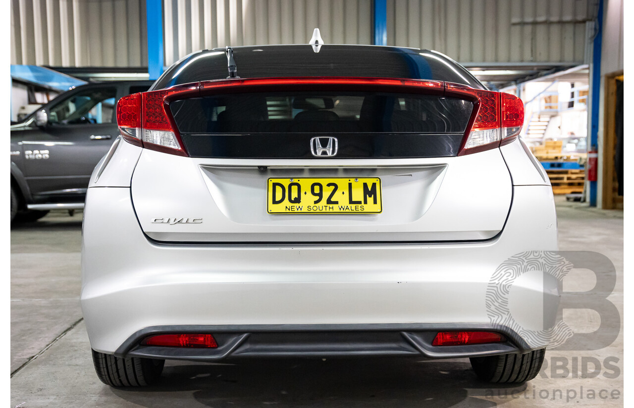 2/2014 Honda Civic Vti-S FK MY14 5d Hatchback Alabaster Silver 1.8L