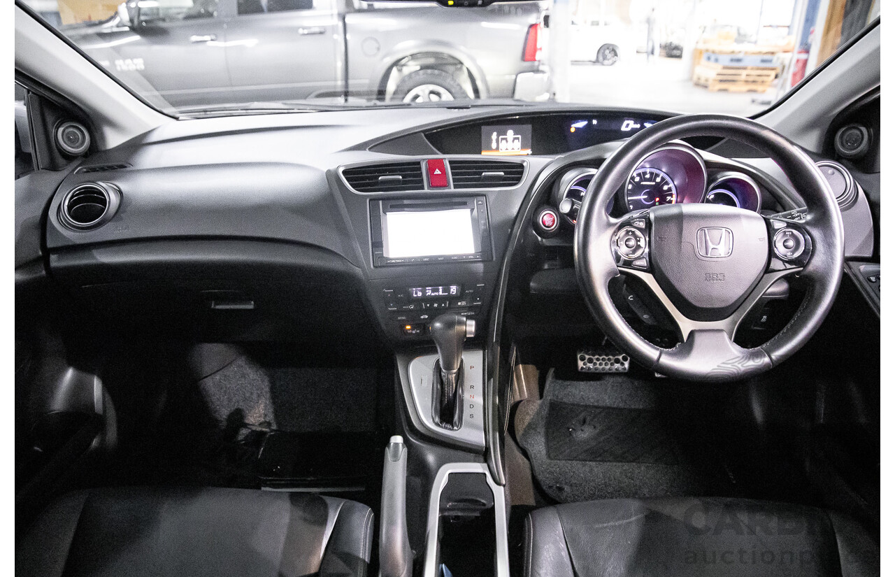 2/2014 Honda Civic Vti-S FK MY14 5d Hatchback Alabaster Silver 1.8L