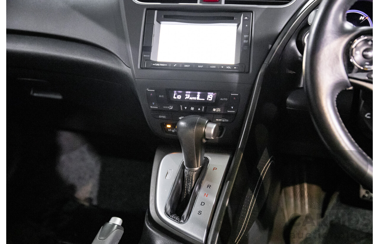 2/2014 Honda Civic Vti-S FK MY14 5d Hatchback Alabaster Silver 1.8L