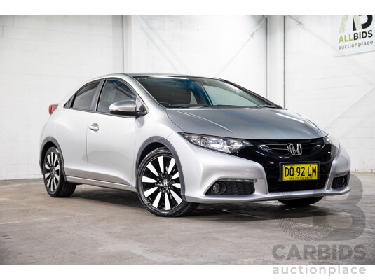 2/2014 Honda Civic Vti-S FK MY14 5d Hatchback Alabaster Silver 1.8L