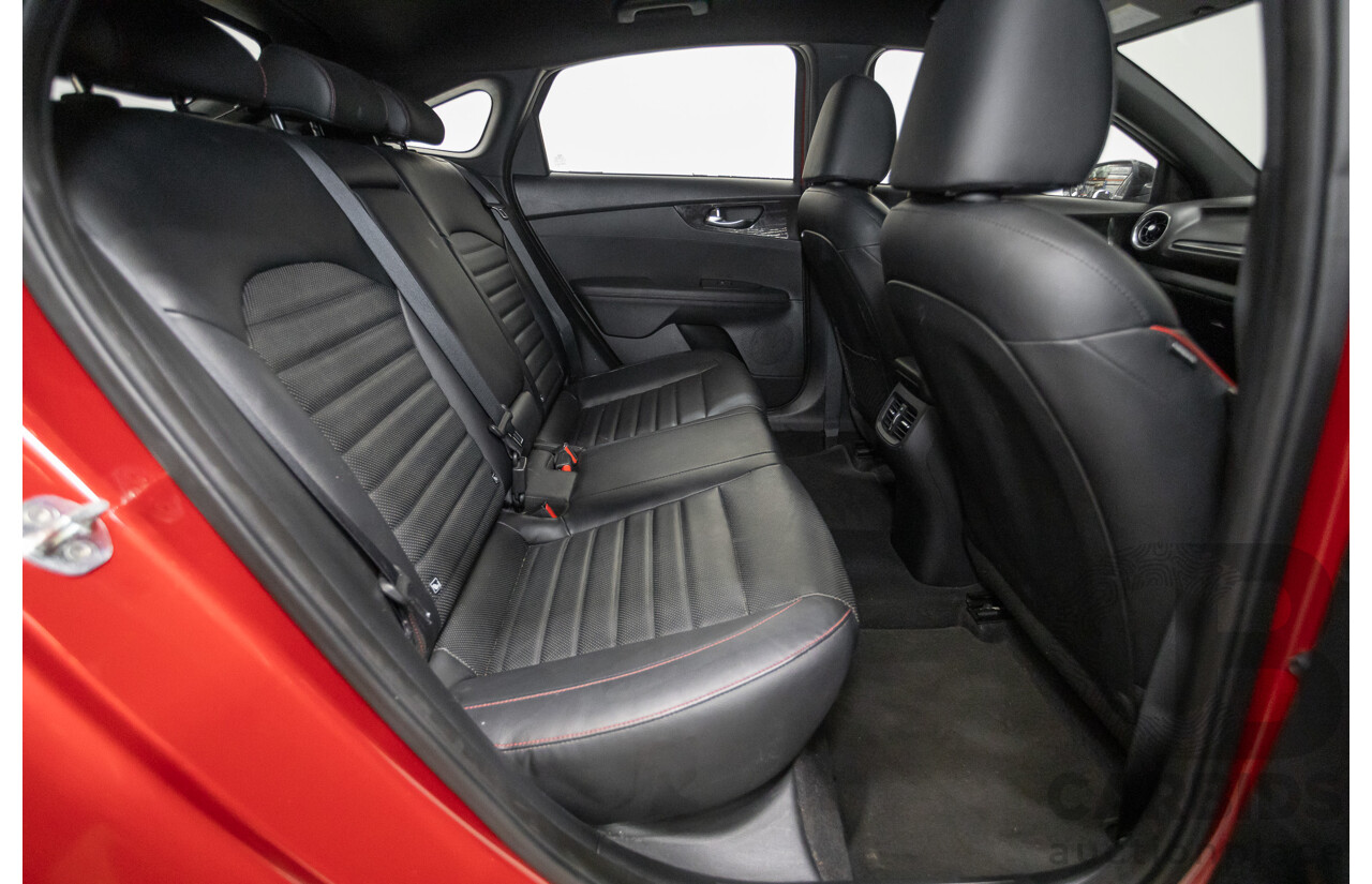 12/2020 Kia Cerato GT BD MY21 5d Hatchback Runaway Red Pearl Turbo 1.6L