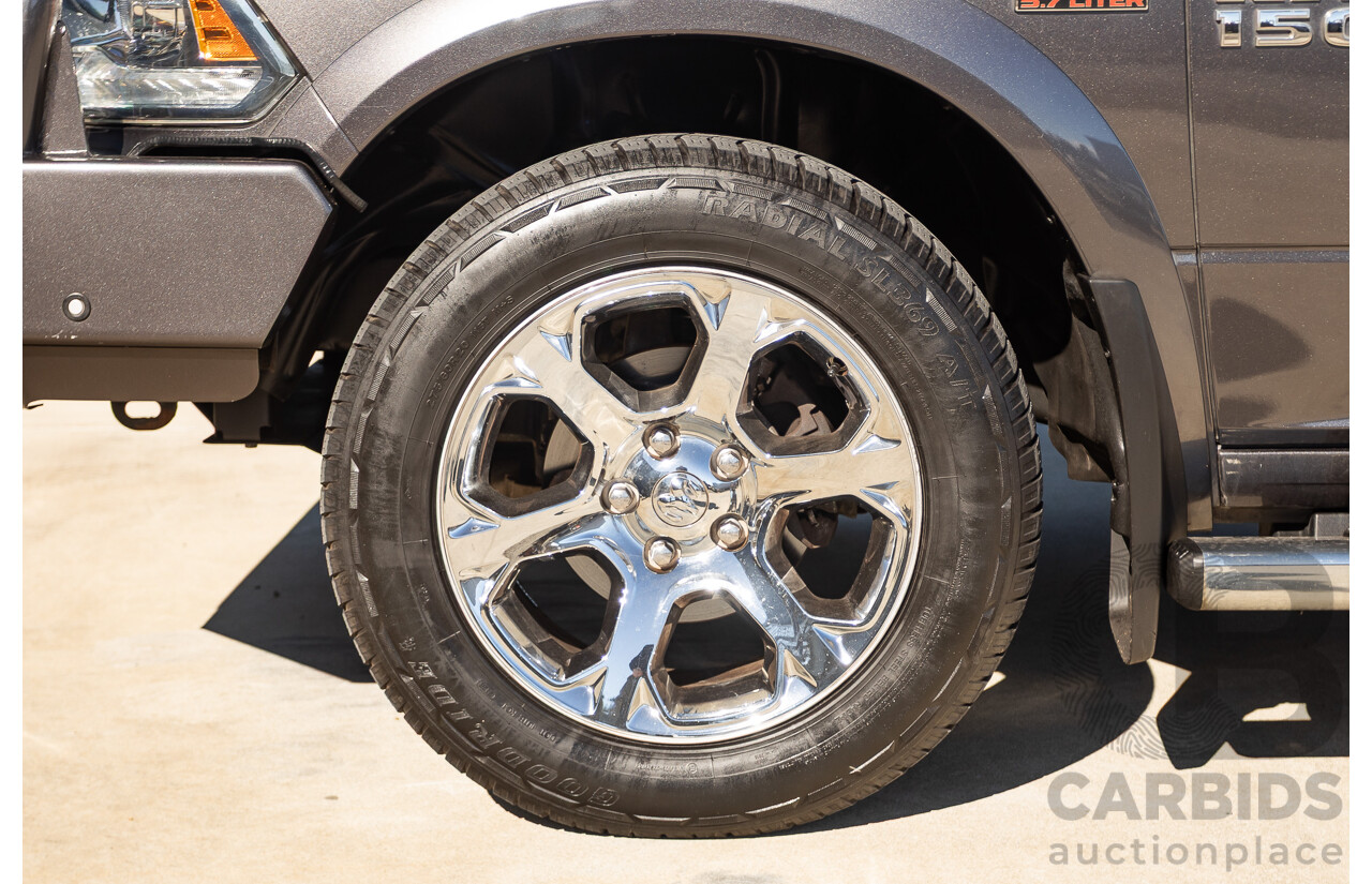 05/2019 Ram 1500 LARAMIE (4x4) FD3.2 W/RAMBOXES MY19 Crew Cab Utility Granite Crystal Metallic Grey 5.7L