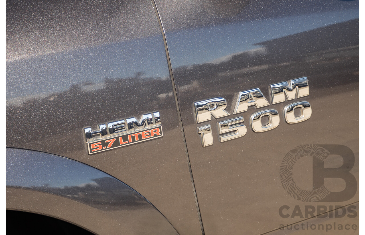 05/2019 Ram 1500 LARAMIE (4x4) FD3.2 W/RAMBOXES MY19 Crew Cab Utility Granite Crystal Metallic Grey 5.7L