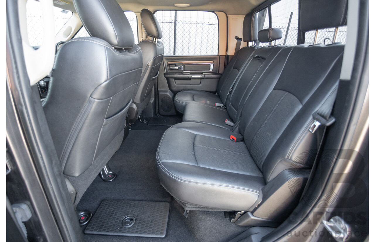 05/2019 Ram 1500 LARAMIE (4x4) FD3.2 W/RAMBOXES MY19 Crew Cab Utility Granite Crystal Metallic Grey 5.7L
