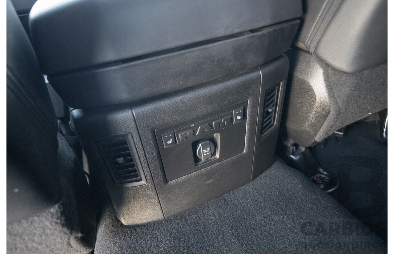 05/2019 Ram 1500 LARAMIE (4x4) FD3.2 W/RAMBOXES MY19 Crew Cab Utility Granite Crystal Metallic Grey 5.7L