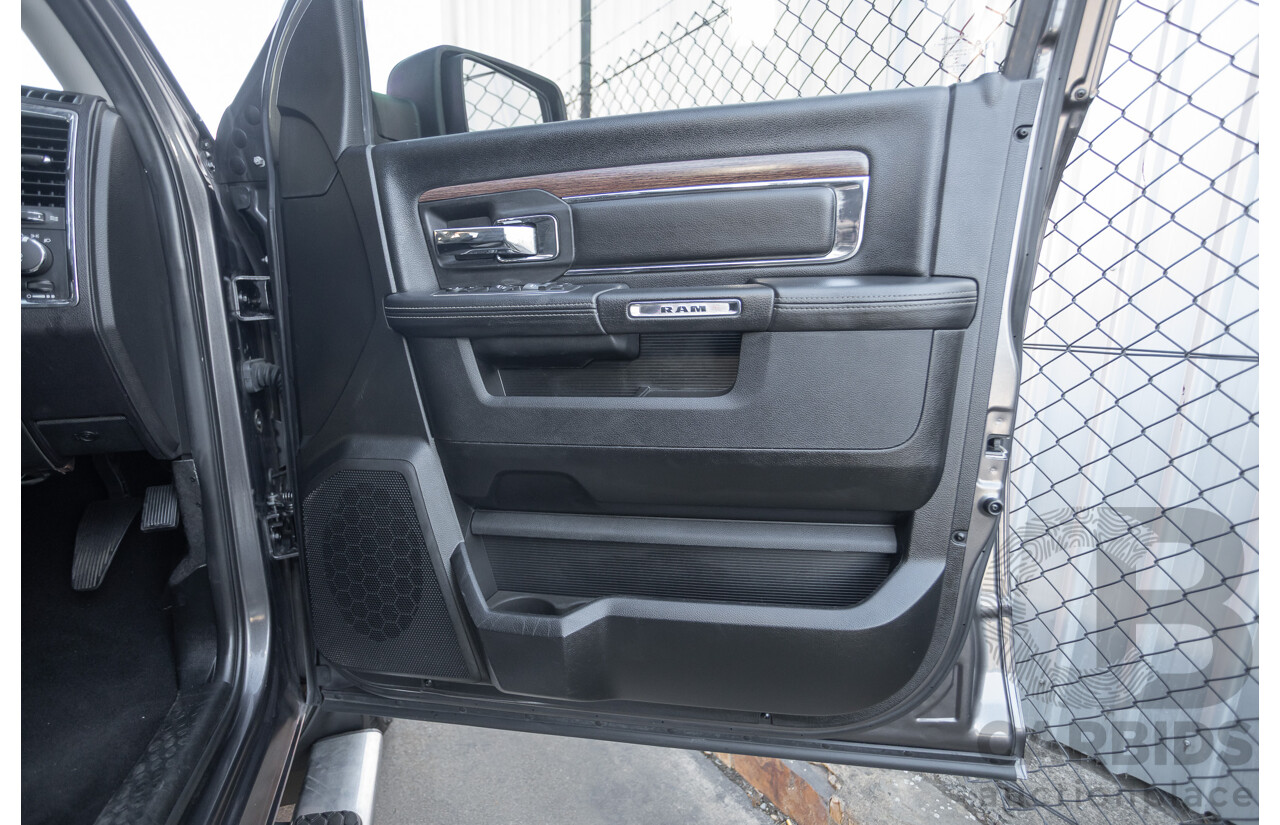 05/2019 Ram 1500 LARAMIE (4x4) FD3.2 W/RAMBOXES MY19 Crew Cab Utility Granite Crystal Metallic Grey 5.7L