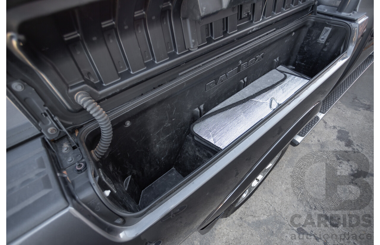 05/2019 Ram 1500 LARAMIE (4x4) FD3.2 W/RAMBOXES MY19 Crew Cab Utility Granite Crystal Metallic Grey 5.7L