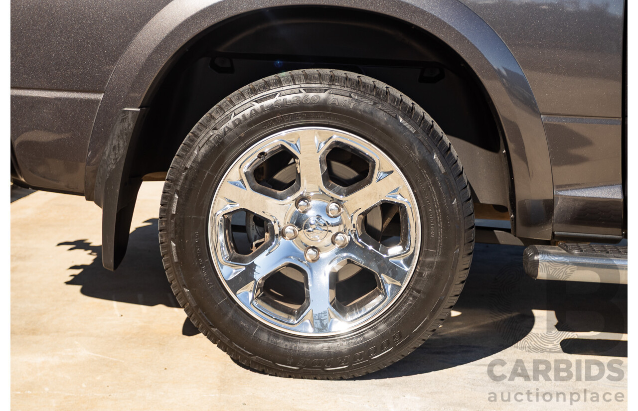05/2019 Ram 1500 LARAMIE (4x4) FD3.2 W/RAMBOXES MY19 Crew Cab Utility Granite Crystal Metallic Grey 5.7L