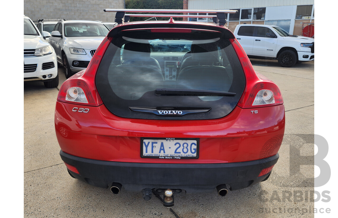 4/2007 Volvo C30 T5  3d Hatchback Red 2.5L