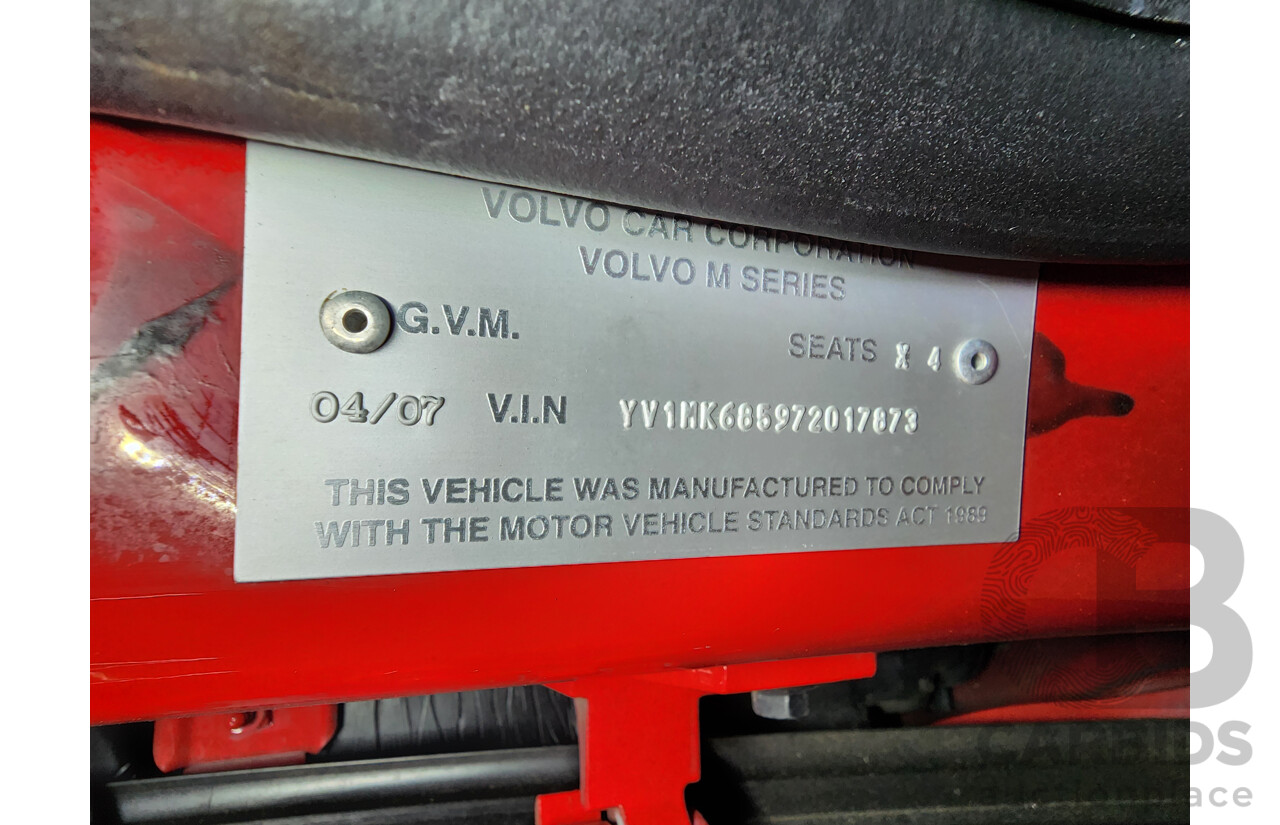 4/2007 Volvo C30 T5  3d Hatchback Red 2.5L
