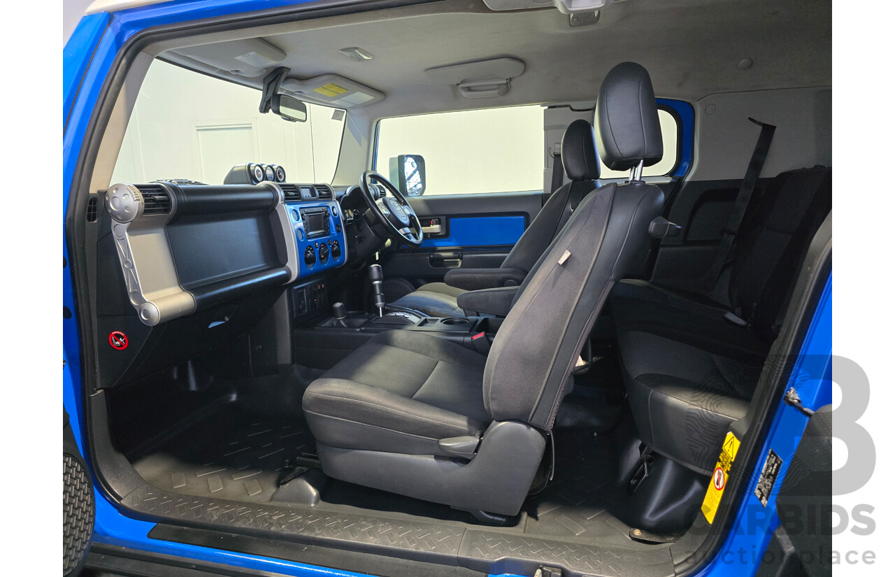 7/2011 Toyota FJ Cruiser (4x4) GSJ15R 4d Wagon Voodoo Blue V6 4.0L
