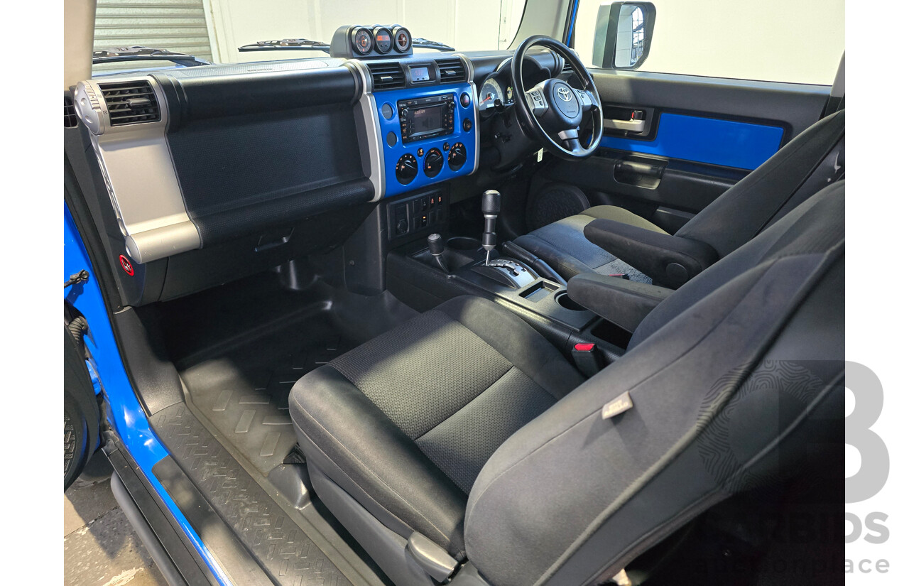 7/2011 Toyota FJ Cruiser (4x4) GSJ15R 4d Wagon Voodoo Blue V6 4.0L