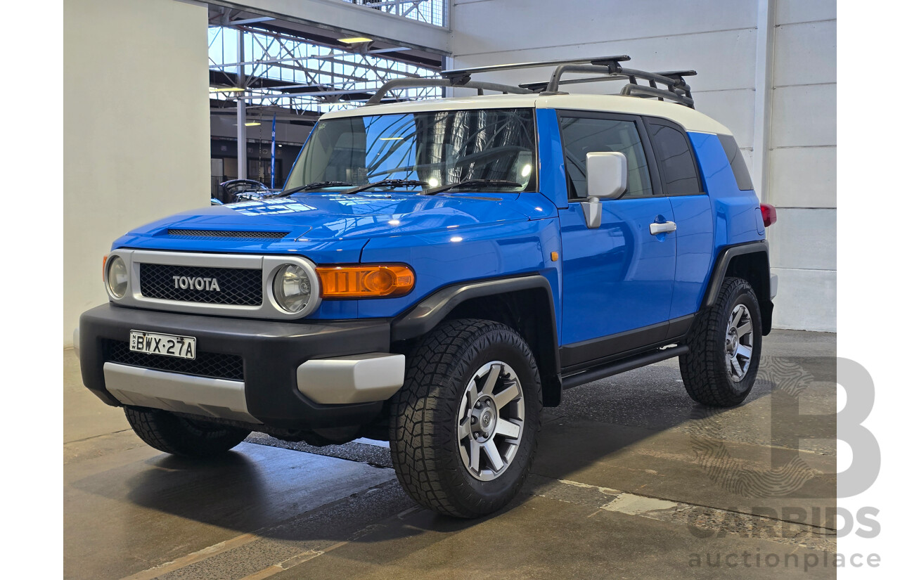 7/2011 Toyota FJ Cruiser (4x4) GSJ15R 4d Wagon Voodoo Blue V6 4.0L