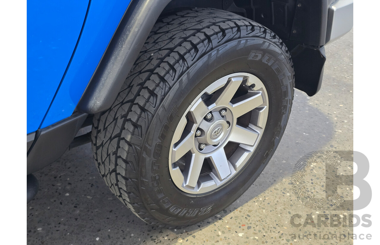 7/2011 Toyota FJ Cruiser (4x4) GSJ15R 4d Wagon Voodoo Blue V6 4.0L