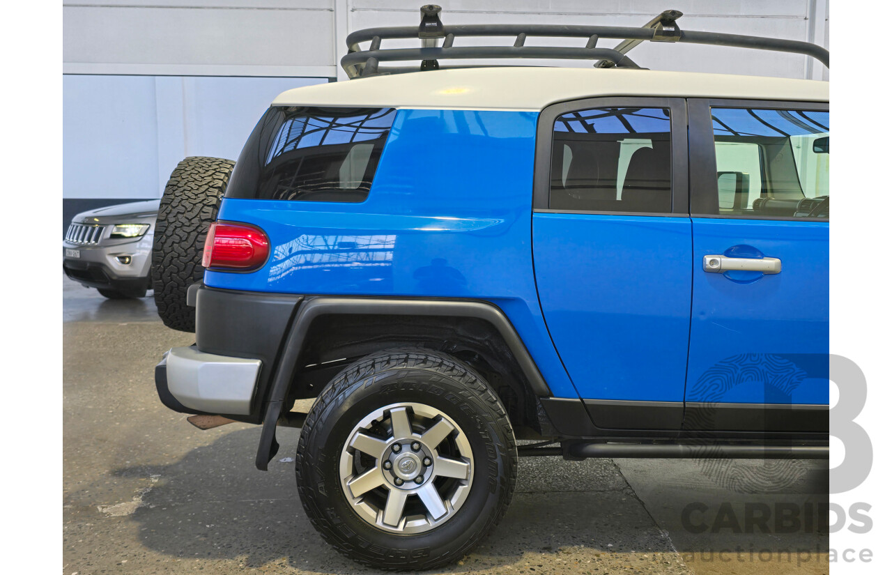 7/2011 Toyota FJ Cruiser (4x4) GSJ15R 4d Wagon Voodoo Blue V6 4.0L