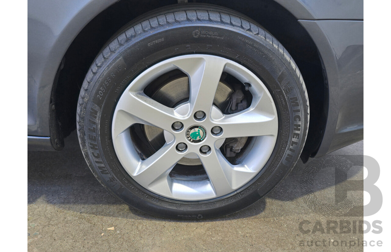 5/2012 Skoda Octavia 118 TSI 1Z MY12 5d Liftback Grey Turbo 1.8L