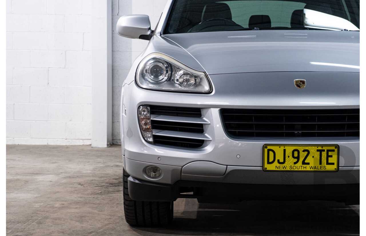 7/2009 Porsche Cayenne MY10 (AWD) 4d Wagon Silver Turbo Diesel 3.0L