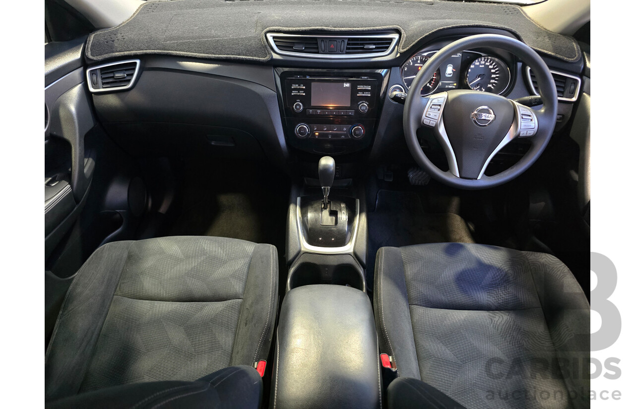 11/2016 Nissan X-Trail ST T32 4d Wagon Ivory Pearl White 2.5L - 7 Seater