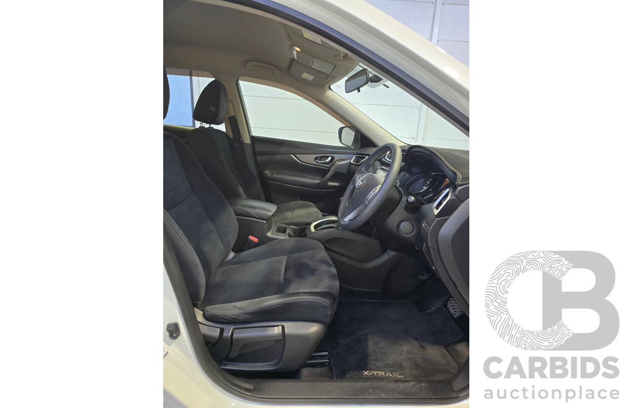 11/2016 Nissan X-Trail ST T32 4d Wagon Ivory Pearl White 2.5L - 7 Seater