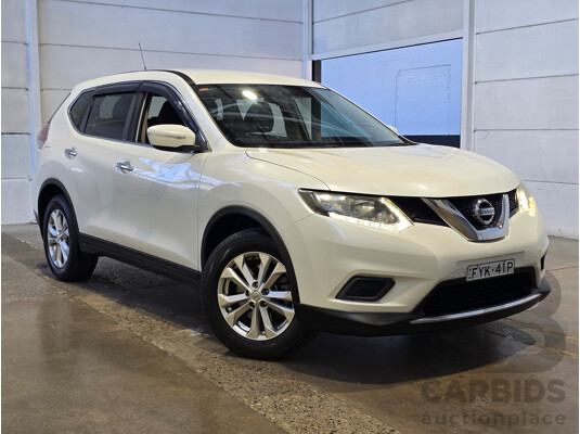 11/2016 Nissan X-Trail ST T32 4d Wagon Ivory Pearl White 2.5L - 7 Seater