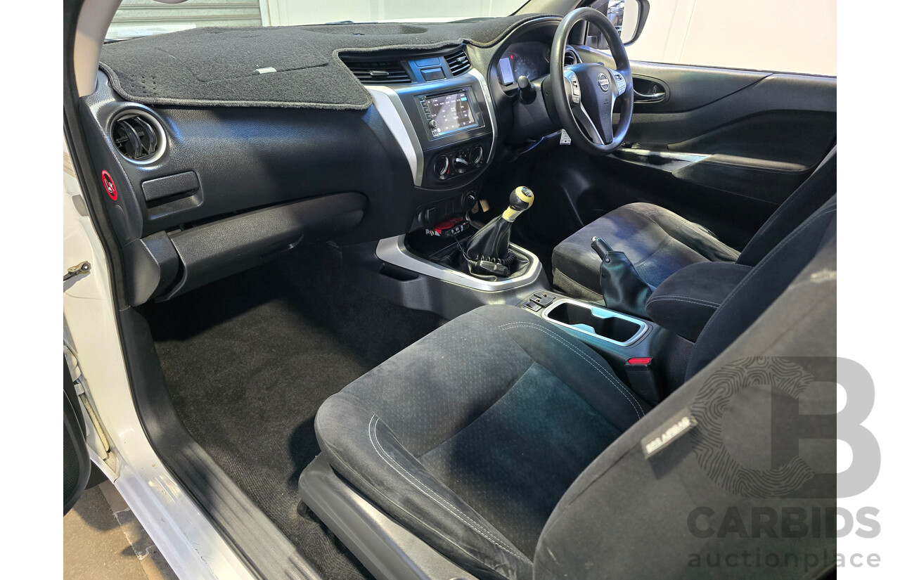 5/2016 Nissan Navara RX (4x4) NP300 D23 King Cab Chassis Polar White Turbo Diesel 2.3L