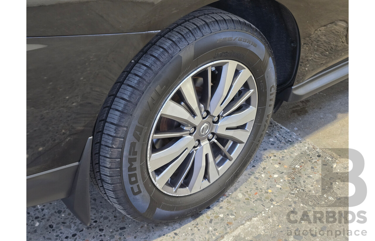 8/2018 Nissan Pathfinder ST-L (4x4) R52 Series 2 MY18 4d Wagon Diamond Black Metallic V6 3.5L - 7 Seater