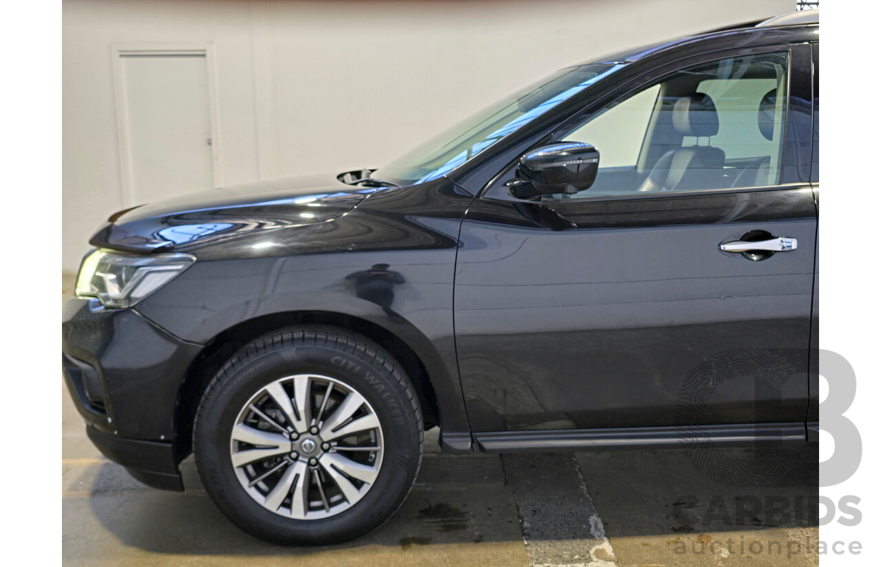 8/2018 Nissan Pathfinder ST-L (4x4) R52 Series 2 MY18 4d Wagon Diamond Black Metallic V6 3.5L - 7 Seater