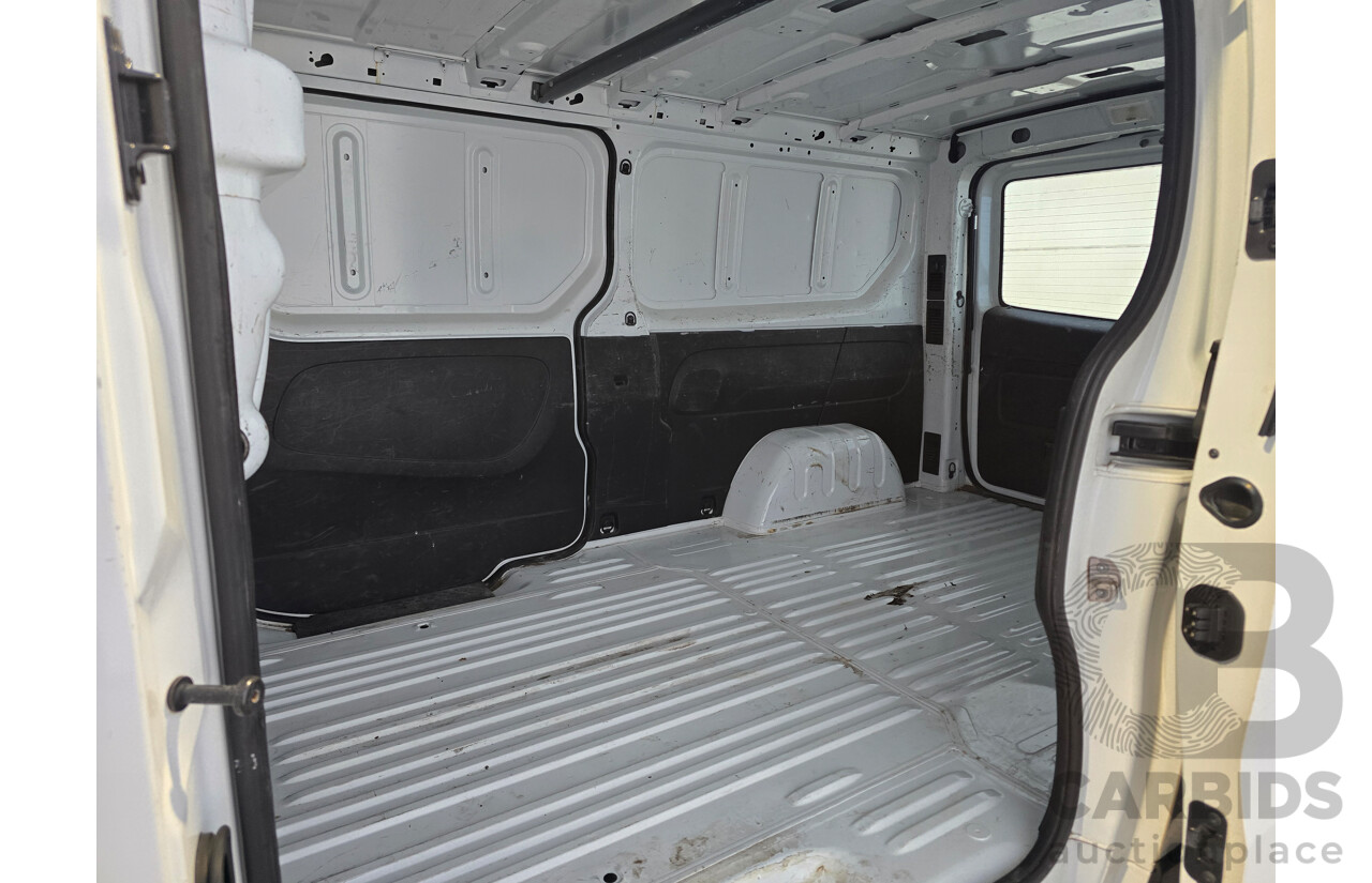 11/2019 Renault Trafic Premium SWB Low Roof X82 MY20 2d Van White Twin Turbo Diesel 1.6L