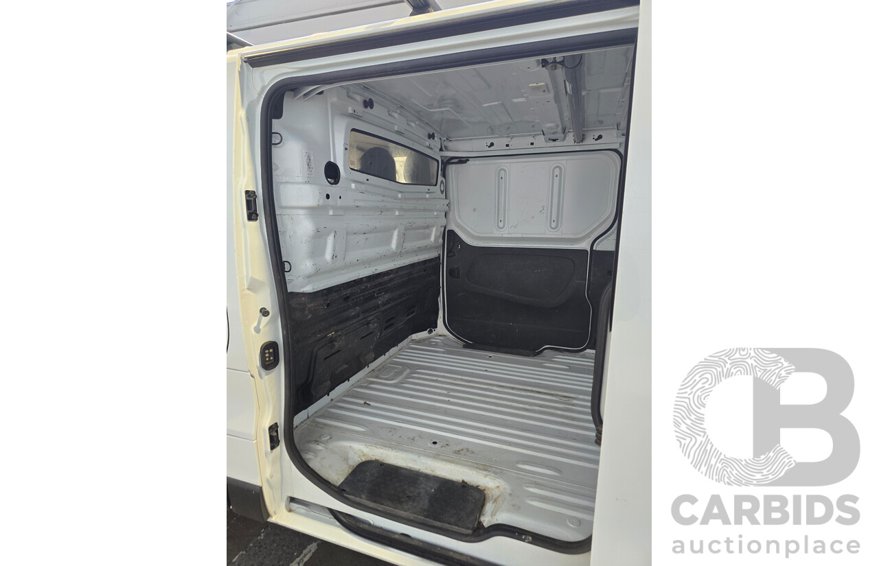 11/2019 Renault Trafic Premium SWB Low Roof X82 MY20 2d Van White Twin Turbo Diesel 1.6L