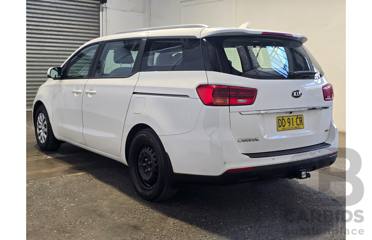 5/2018 Kia Carnival S YP MY18 4d Wagon Clear White V6 3.3L - 8 Seater