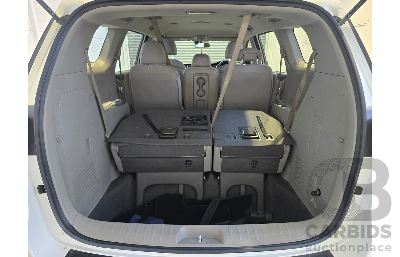5/2018 Kia Carnival S YP MY18 4d Wagon Clear White V6 3.3L - 8 Seater