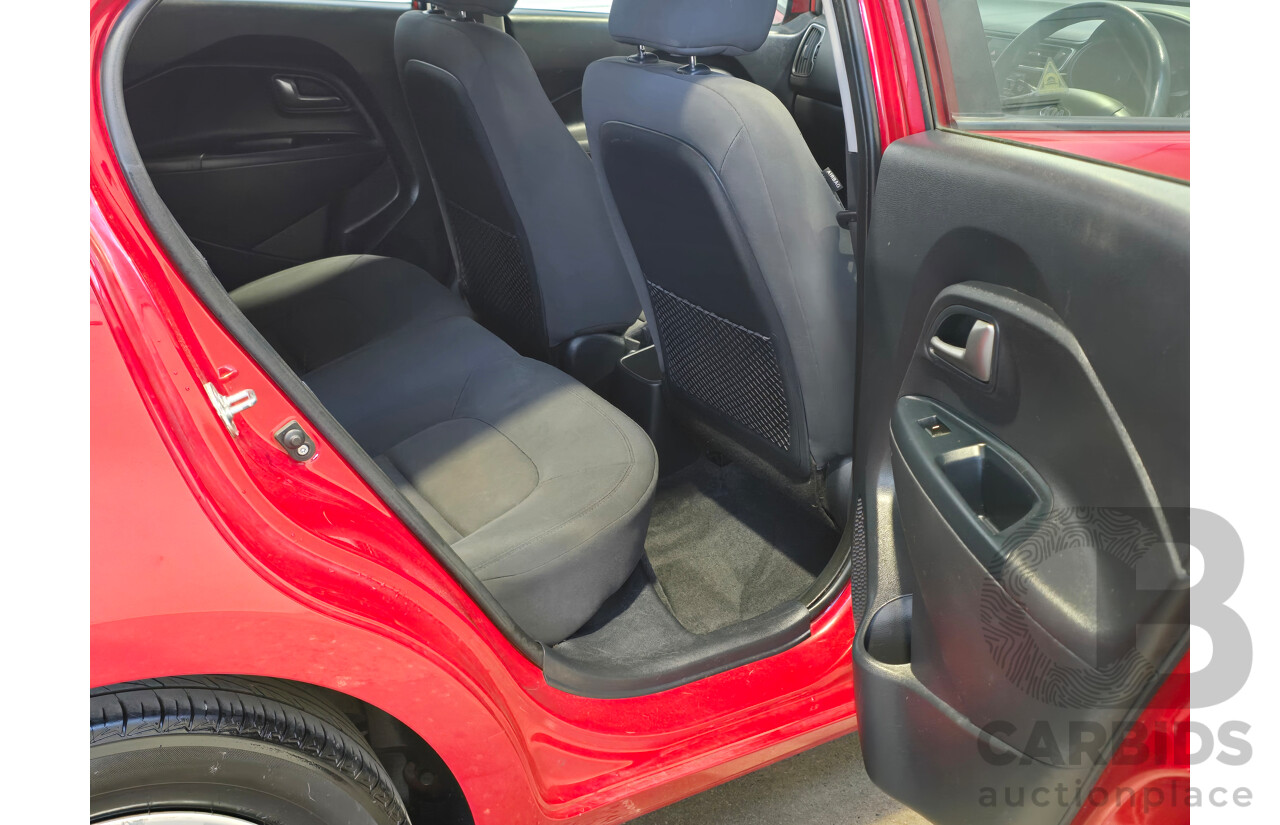 6/2016 Kia Rio S UB MY16 5d Hatchback Signal Red 1.4L