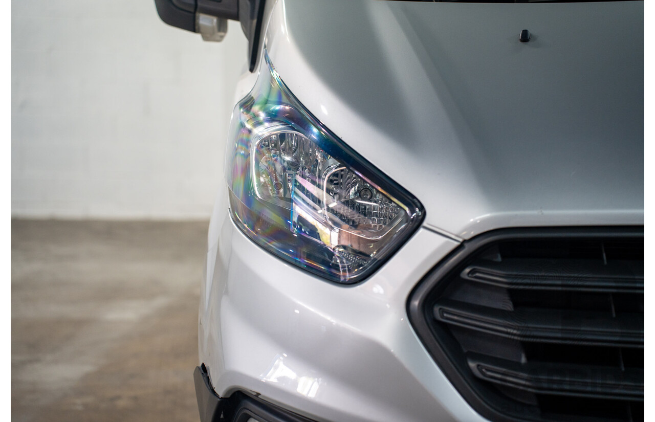 03/2021 Ford Transit Custom 340L (LWB) FWD VN MY21.25 Van Silver Or Chrome 2.0L