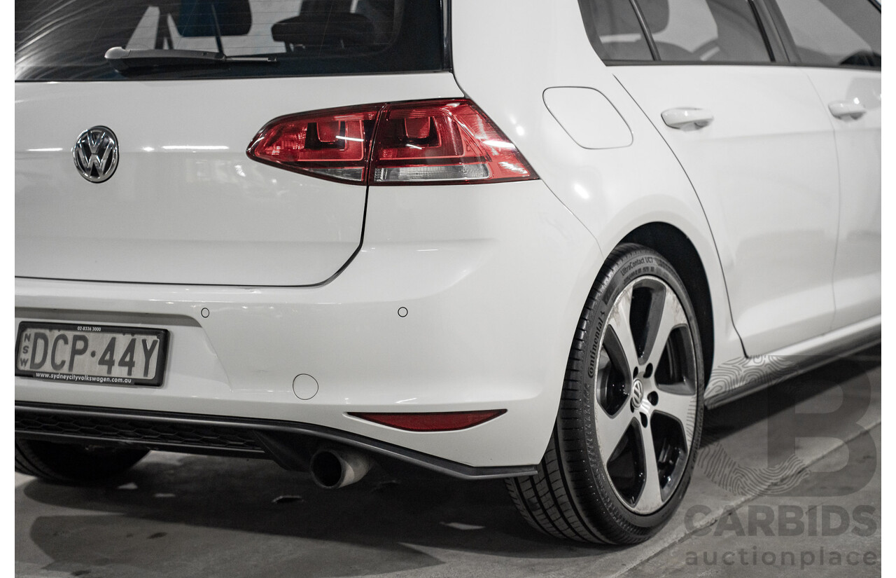 10/2015 Volkswagen Golf GTi FWD AU MY16 5D Hatchback White 2.0L