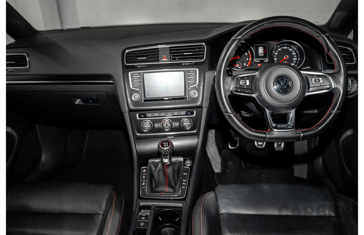 10/2015 Volkswagen Golf GTi FWD AU MY16 5D Hatchback White 2.0L