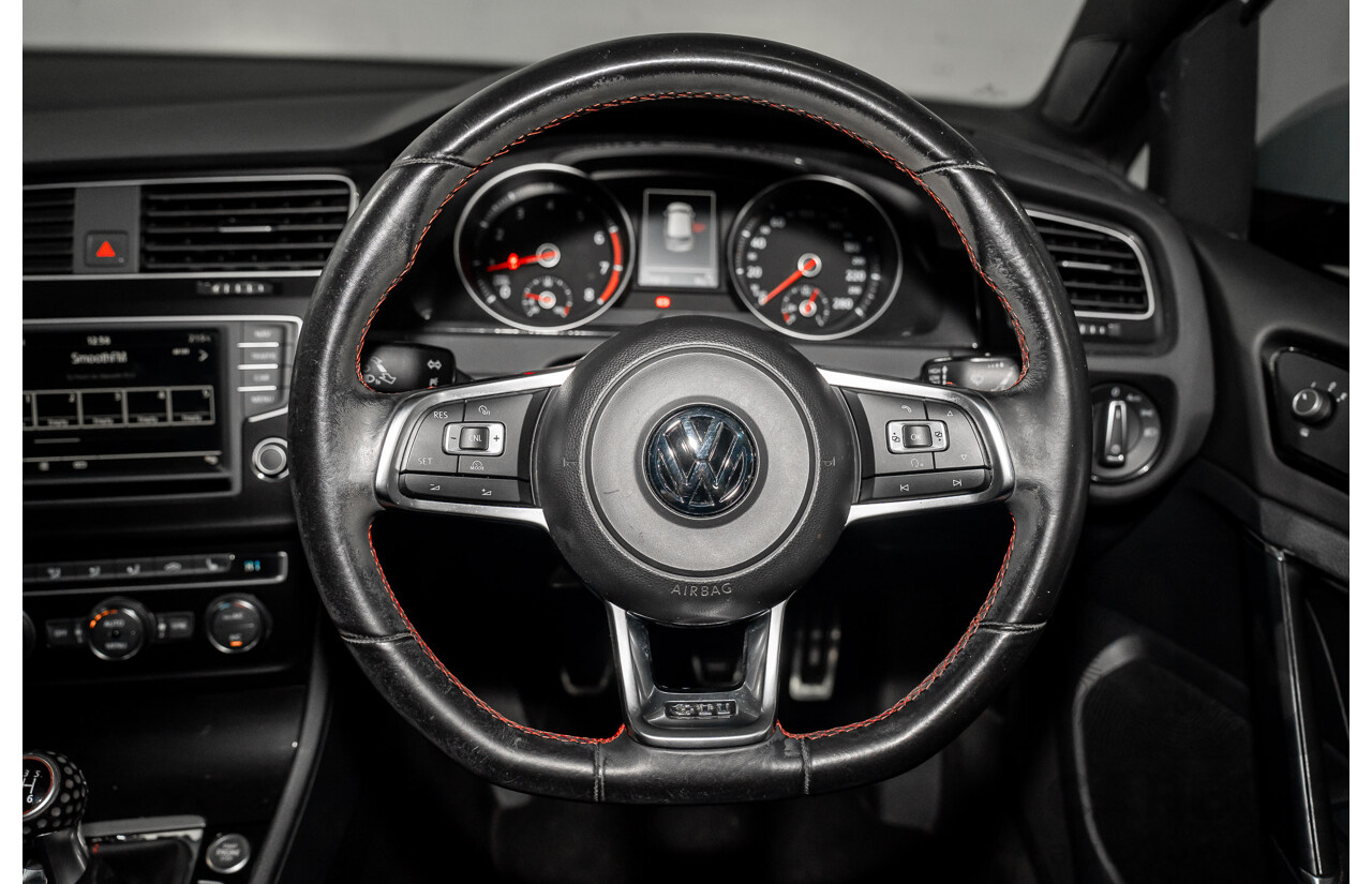 10/2015 Volkswagen Golf GTi FWD AU MY16 5D Hatchback White 2.0L