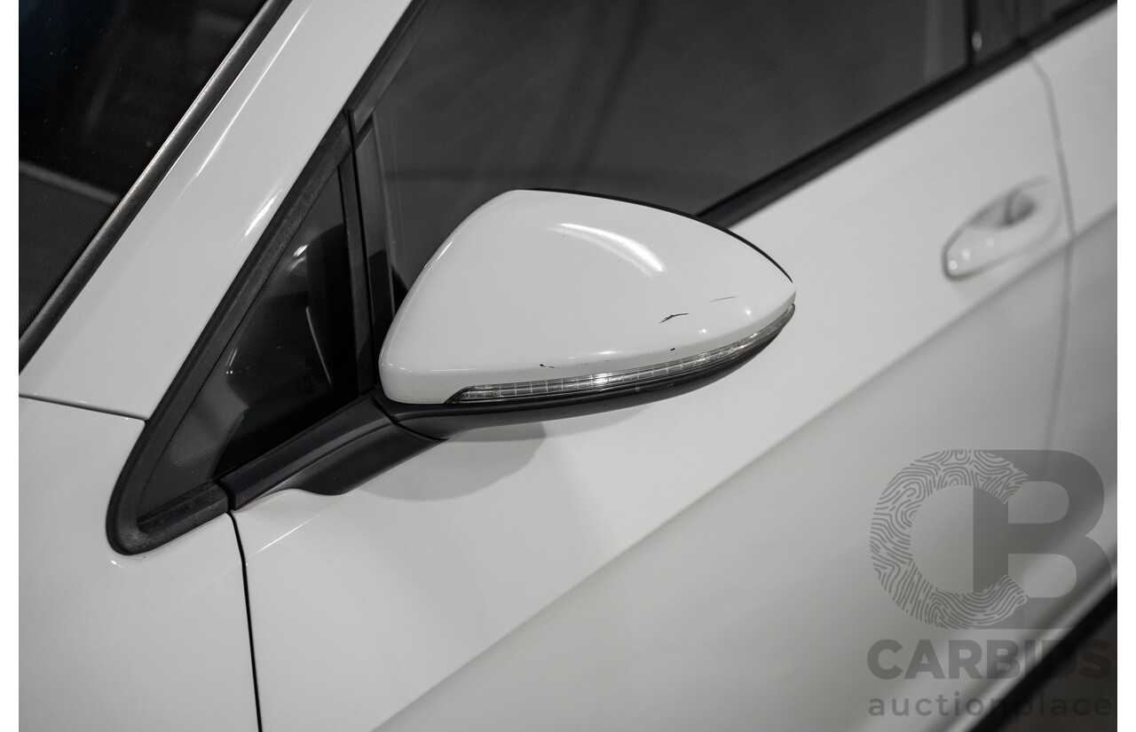 10/2015 Volkswagen Golf GTi FWD AU MY16 5D Hatchback White 2.0L