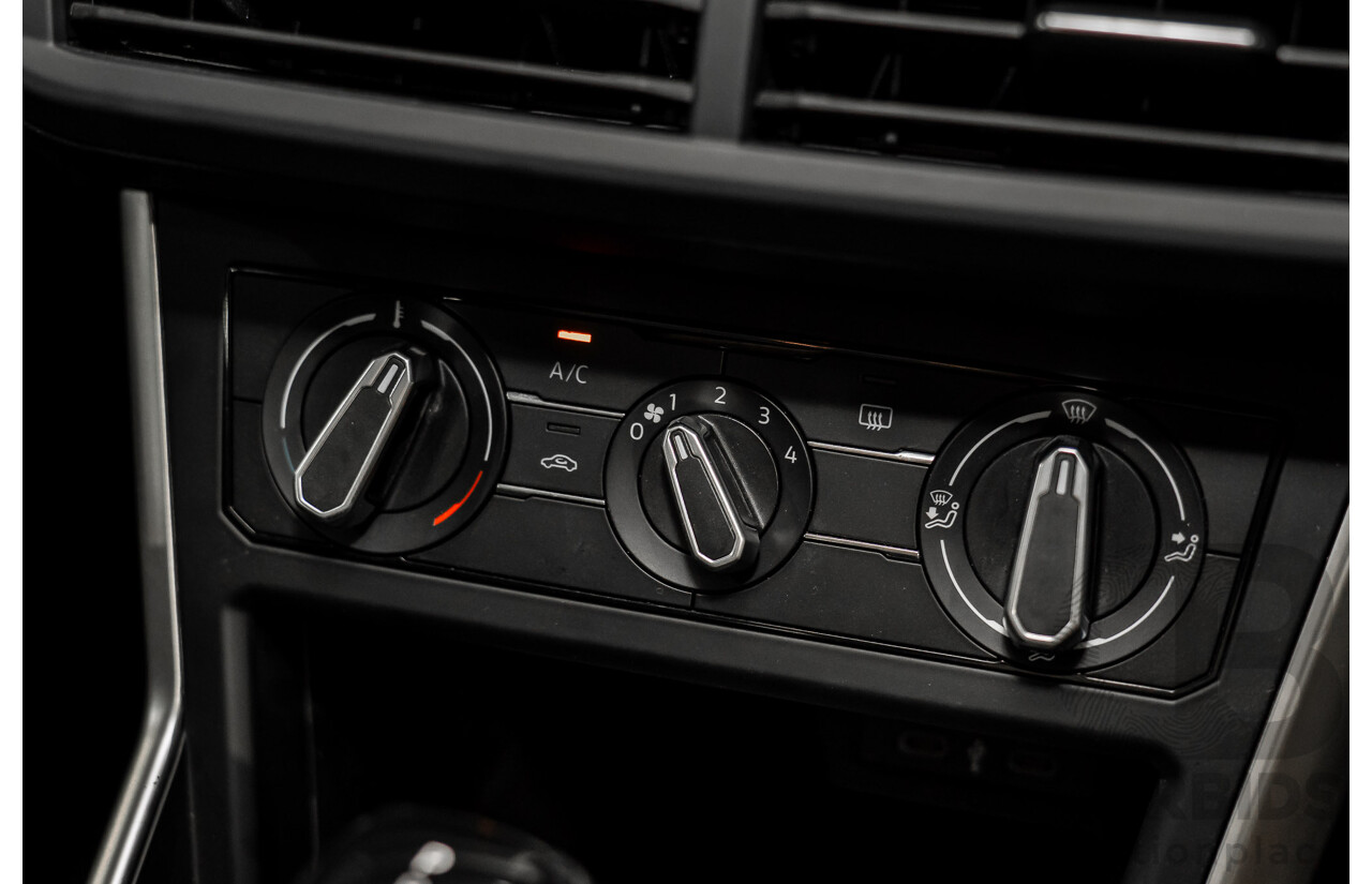 09/2024 Volkswagen Polo Life (FWD) AE MY24 5d Hatchback Reflex Silver Metallic Turbo 1.0L