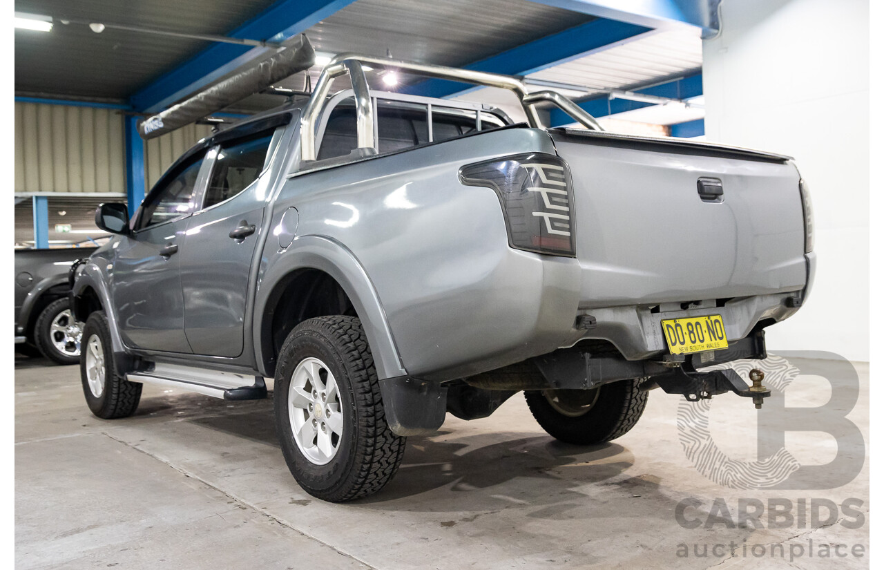 11/2015 Mitsubishi Triton GLX (4x4) MQ MY16 Dual Cab Utility Grey Turbo Diesel 2.4L