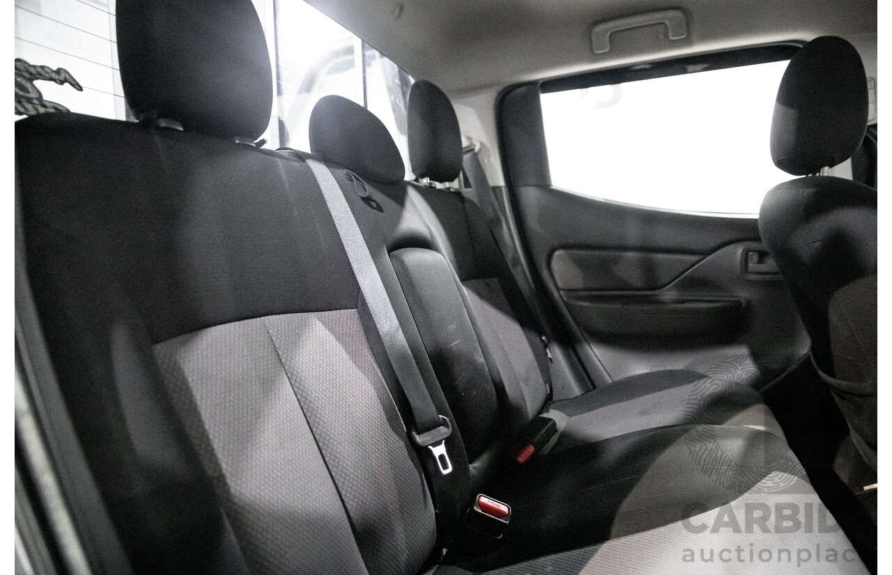 11/2015 Mitsubishi Triton GLX (4x4) MQ MY16 Dual Cab Utility Grey Turbo Diesel 2.4L