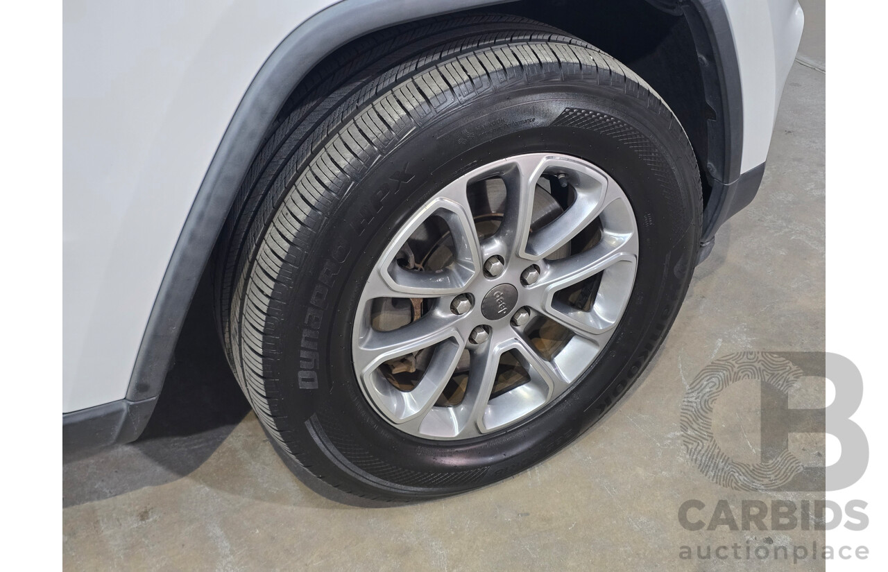 7/2015 Jeep Grand Cherokee Laredo WK MY15 4d Wagon Bright White V6 3.6L
