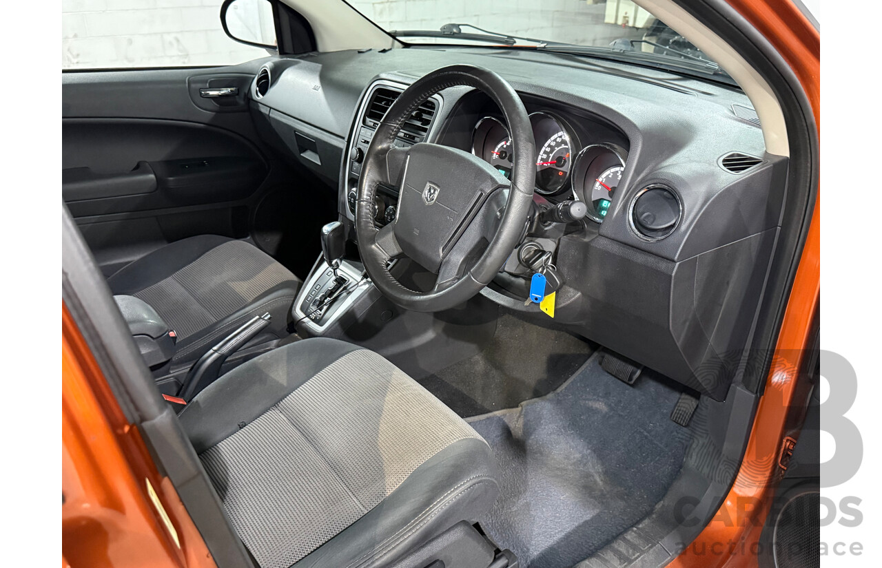 8/2011 Dodge Caliber SXT PM MY10 5d Hatchback Orange 2.0L